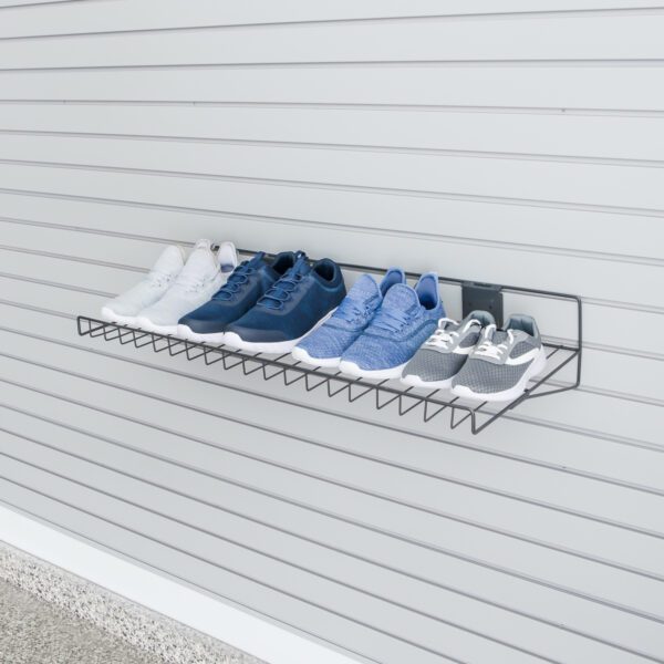 Angled shoe shelf